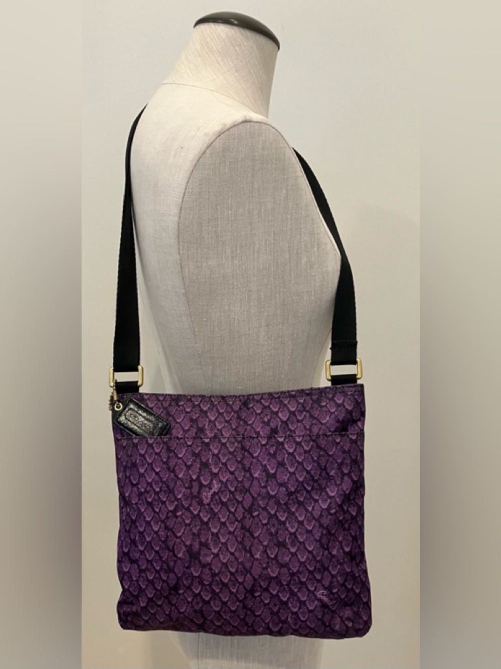 COACH Purple Reptile Print File Bag - Picture 4 of 7